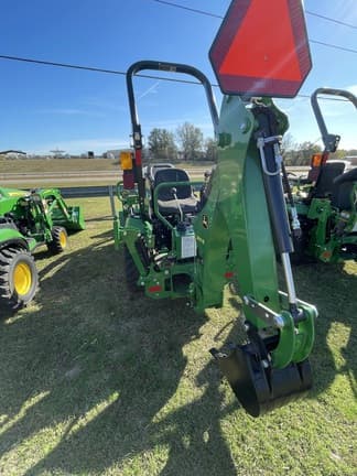 Image of John Deere 1025R equipment image 3