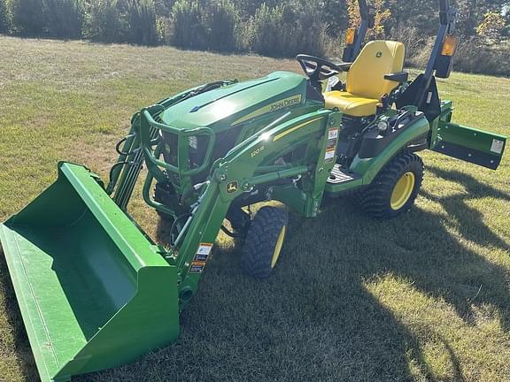 Image of John Deere 1025R equipment image 1