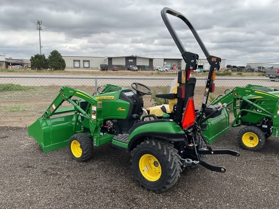 Image of John Deere 1025R equipment image 1