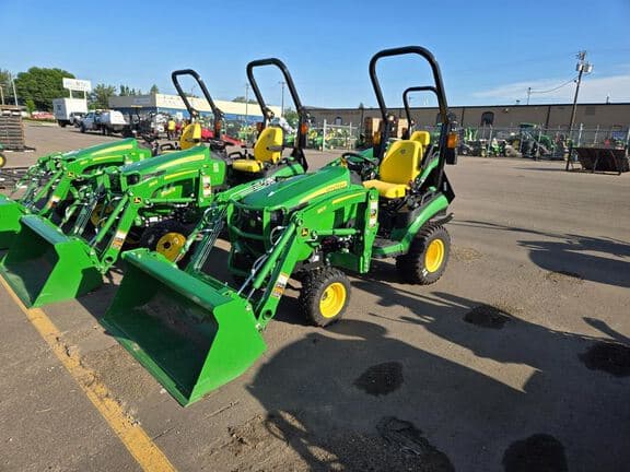 Image of John Deere 1025R equipment image 3