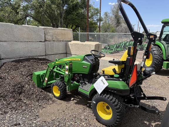 Image of John Deere 1025R equipment image 1