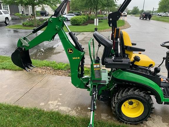 Image of John Deere 1025R equipment image 4