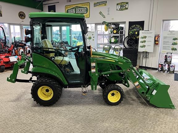 Image of John Deere 1025R Primary image