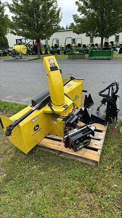 Image of John Deere 1025R equipment image 4