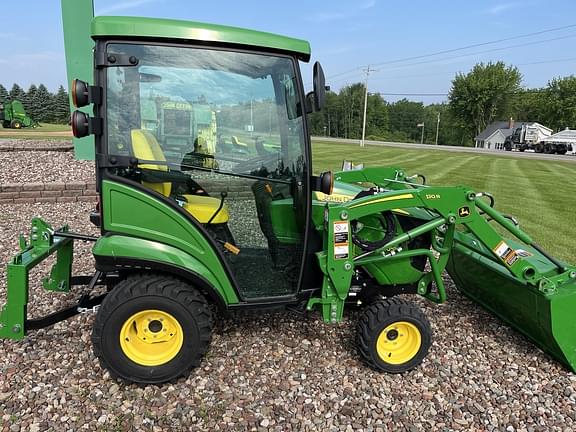 Image of John Deere 1025R equipment image 2