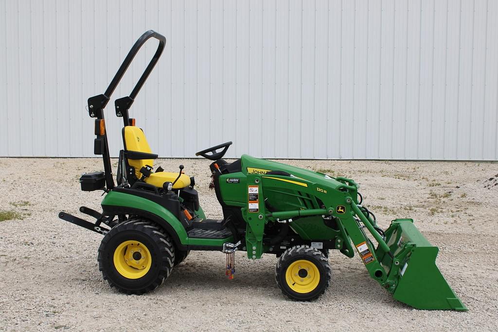Image of John Deere 1025R Primary Image