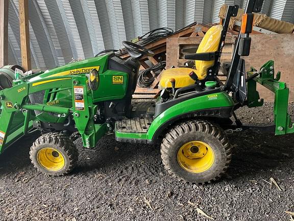Image of John Deere 1025R Primary image
