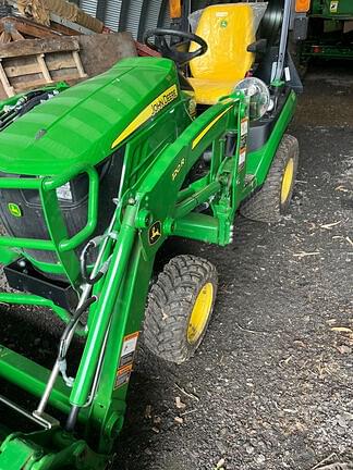 Image of John Deere 1025R equipment image 4