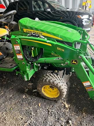 Image of John Deere 1025R equipment image 2
