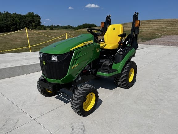 2024 John Deere 1025R Equipment Image0