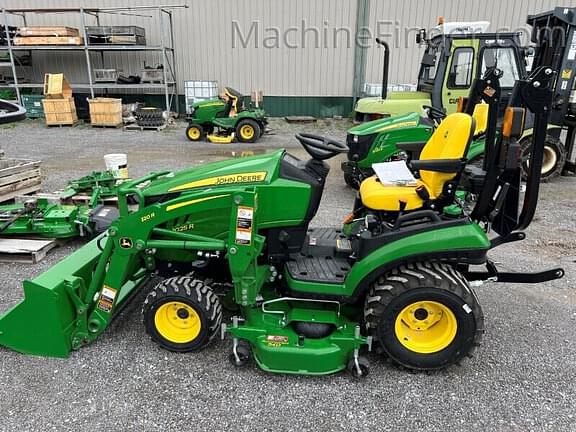 Image of John Deere 1025R equipment image 1