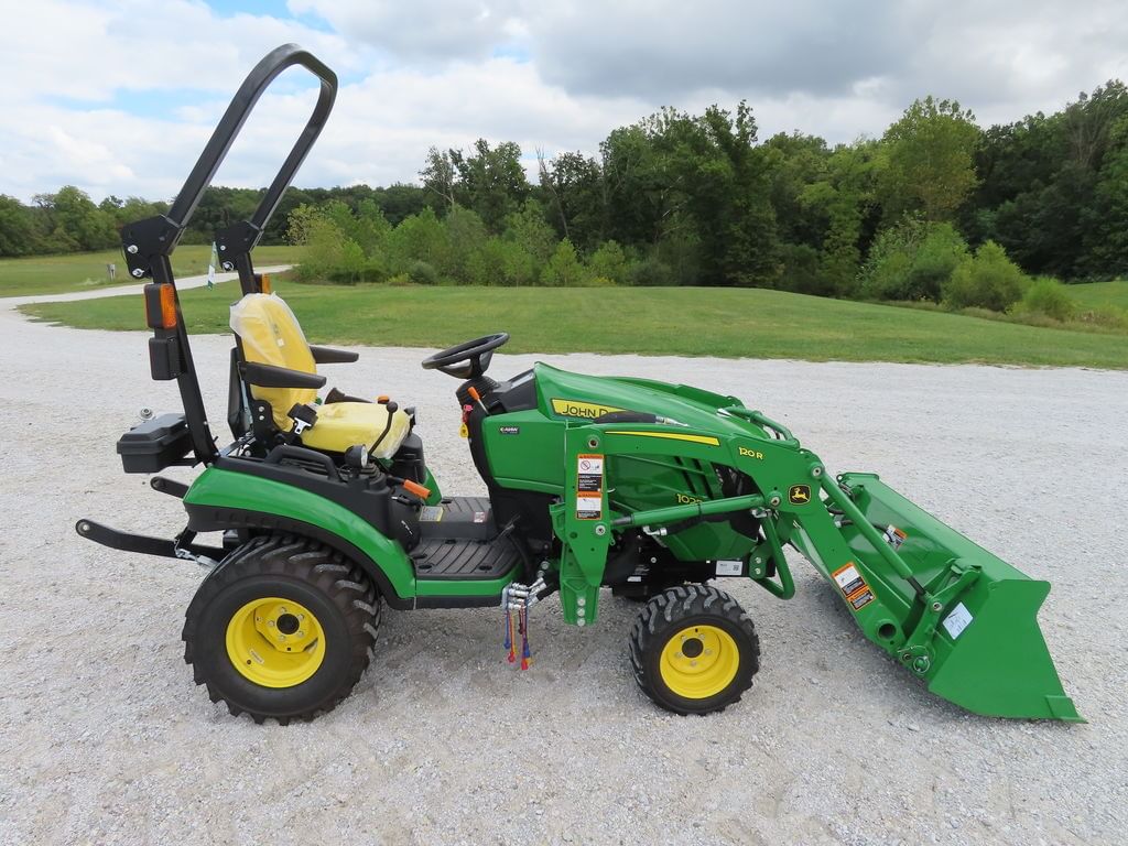 Main image John Deere 1025R