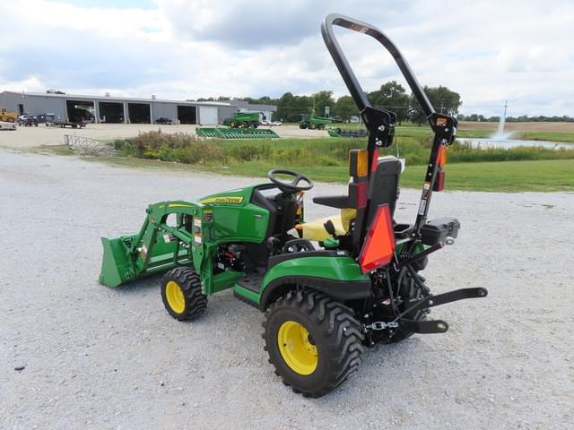 Image of John Deere 1025R equipment image 4