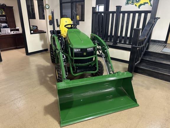 Image of John Deere 1025R Image 1