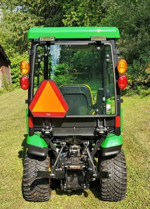 Image of John Deere 1025R equipment image 3