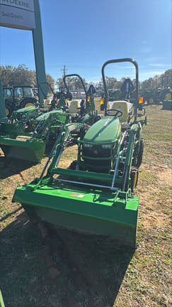 Image of John Deere 1025R equipment image 1