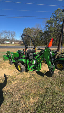 Image of John Deere 1025R equipment image 2