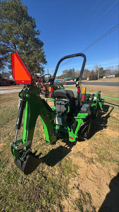 Image of John Deere 1025R equipment image 3