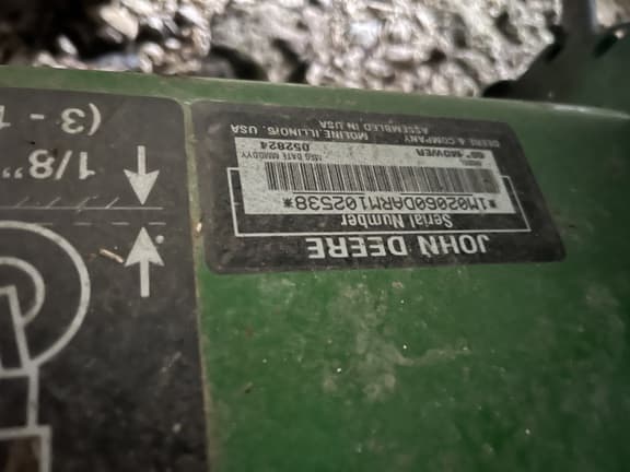 Image of John Deere 1025R equipment image 4