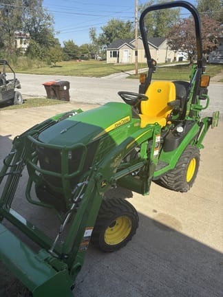 Main image John Deere 1025R
