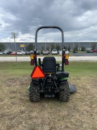 Image of John Deere 1025R equipment image 3