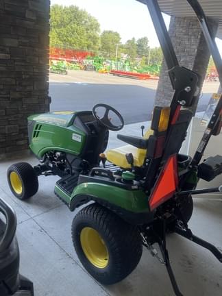 Image of John Deere 1025R equipment image 3