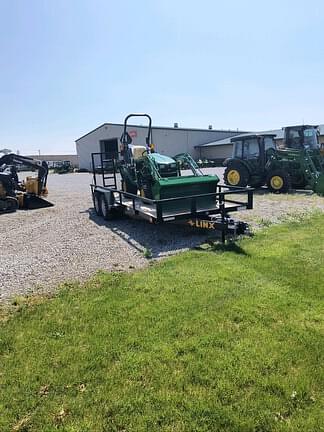Image of John Deere 1025R equipment image 1