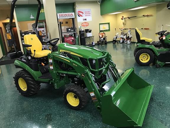 Image of John Deere 1025R equipment image 1