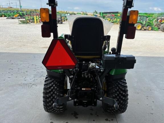 Image of John Deere 1025R equipment image 4