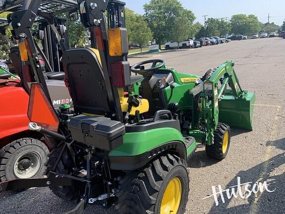 Image of John Deere 1025R equipment image 1