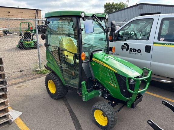 Image of John Deere 1025R equipment image 2