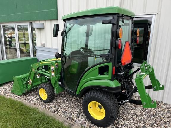 Image of John Deere 1025R Image 1