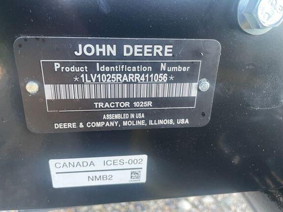 Image of John Deere 1025R equipment image 4