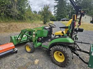 2023 John Deere 1025R Image