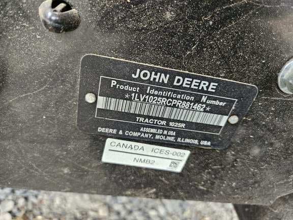 Image of John Deere 1025R equipment image 4