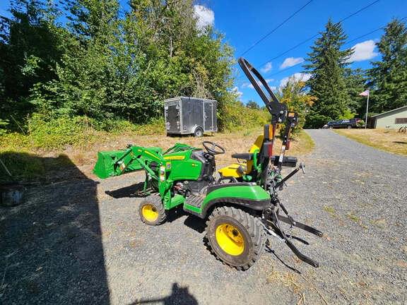 Image of John Deere 1025R equipment image 1