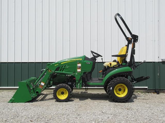 Image of John Deere 1025R equipment image 1