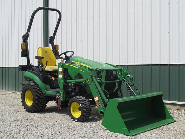 Image of John Deere 1025R equipment image 2