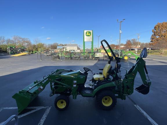 Image of John Deere 1025R equipment image 3