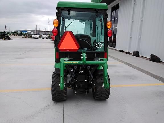 Image of John Deere 1025R equipment image 3