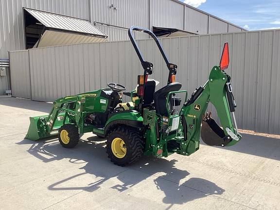 Image of John Deere 1025R equipment image 2