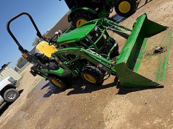 Image of John Deere 1025R equipment image 2