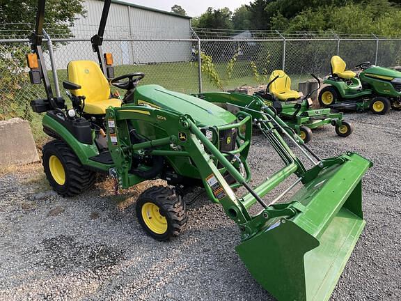 Image of John Deere 1025R equipment image 4