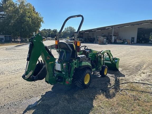 Image of John Deere 1025R equipment image 4