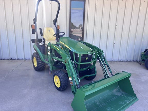 Image of John Deere 1025R equipment image 1