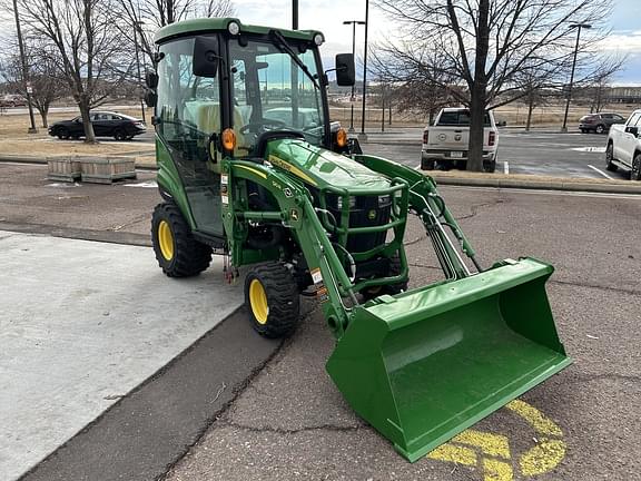 Image of John Deere 1025R equipment image 3