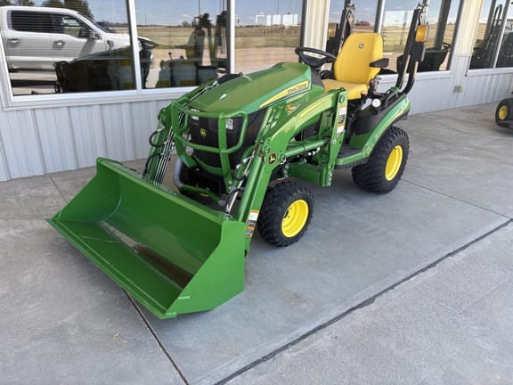 2024 John Deere 1025R Equipment Image0