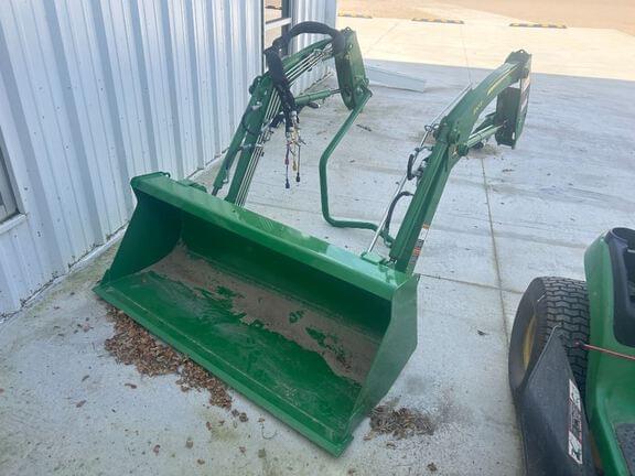Image of John Deere 120R Primary image