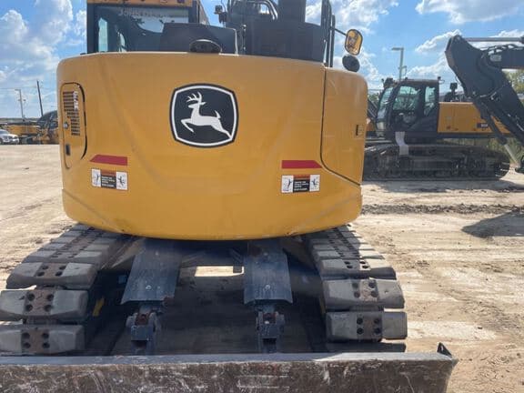 Image of John Deere 135P equipment image 2