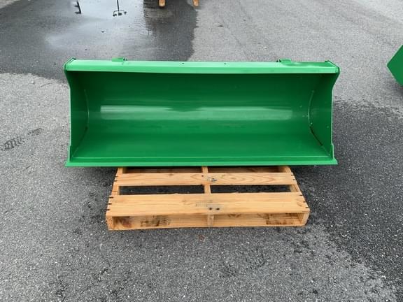 Image of John Deere Bucket Primary image